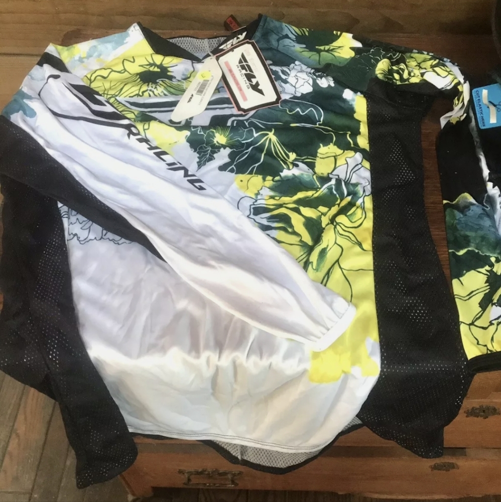 Women's fly racing shirt and pants